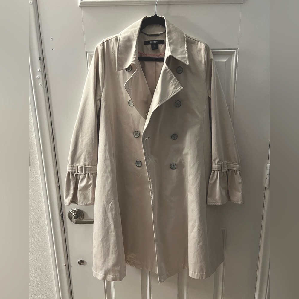 DKNY LIGHT TRENCH COAT WITH BELL SLEEVES